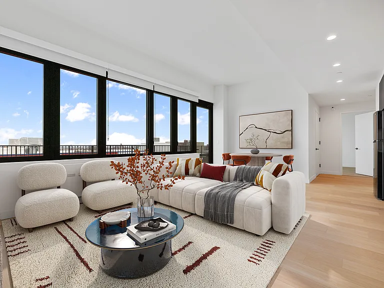 11 Ocean Pkwy #Penthouse 104 — Photo 3