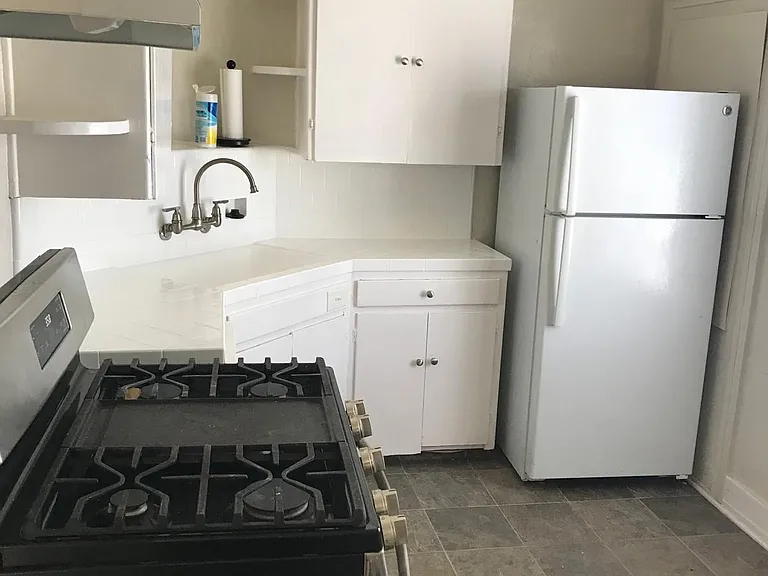 14461 Dickens St #14463-1/2 — Photo 8