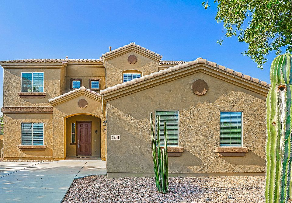 1st image of 38241 W Padilla St