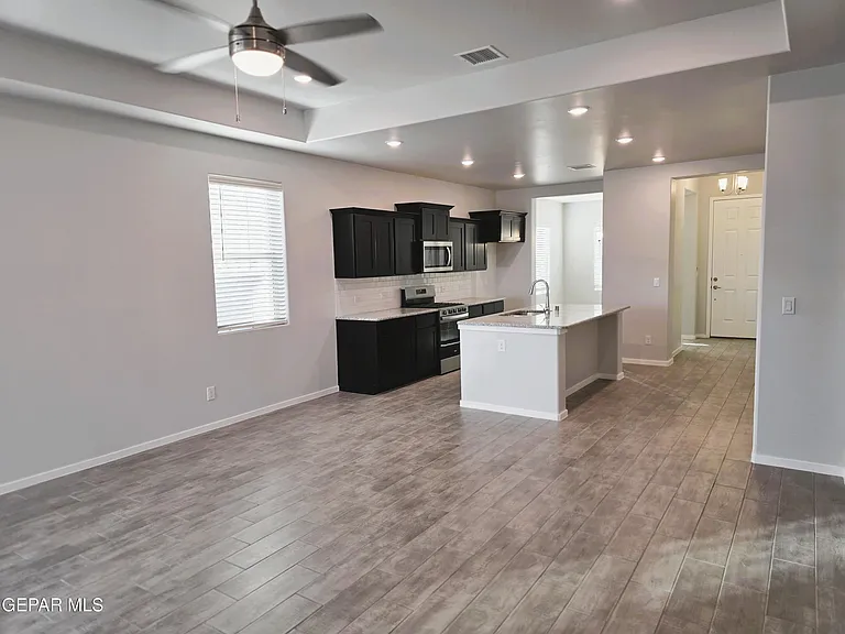 12936 Tatenhill Dr — Photo 8