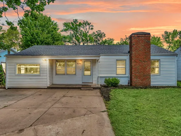 1040 N Baltimore Ave, Derby, KS 67037