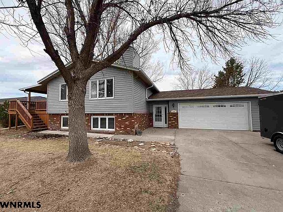 2nd image of 2909 W 42nd St
