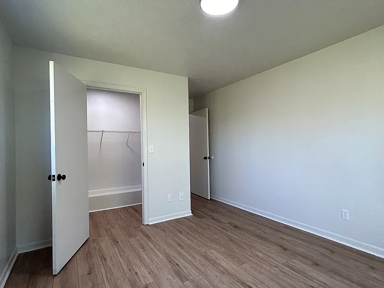 270 Mar Kim Dr #6 — Photo 7