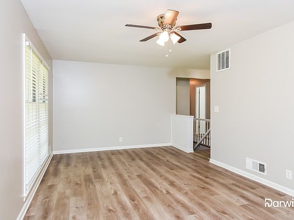 5th image of 3201 Glendale Dr