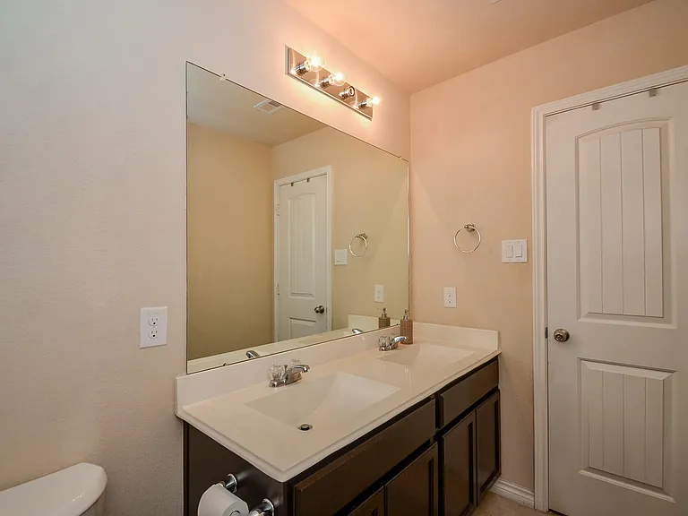 9426 Barton Xing — Photo 26