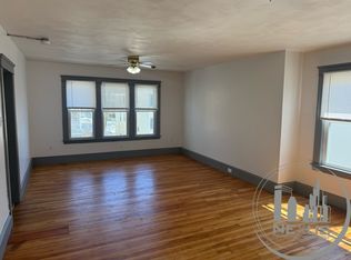 196 Fairmont Ave APT 3, Worcester, MA 01604