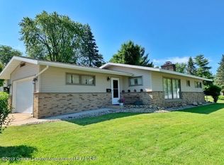 725 Kent St, Portland, MI 48875