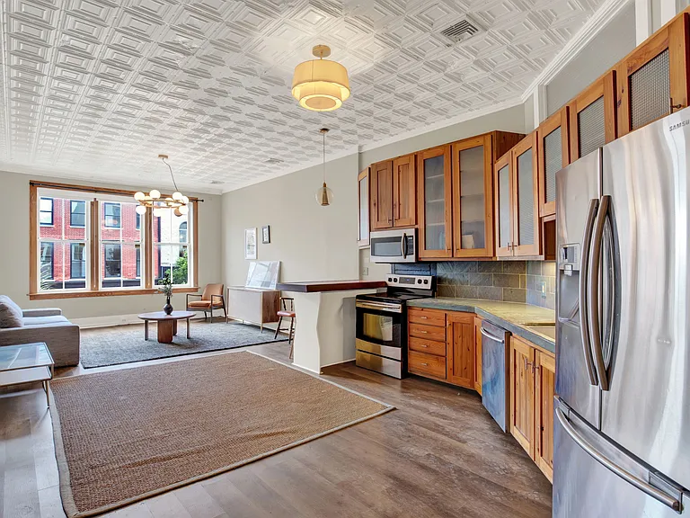 226 W Broughton St #2B — Photo 9