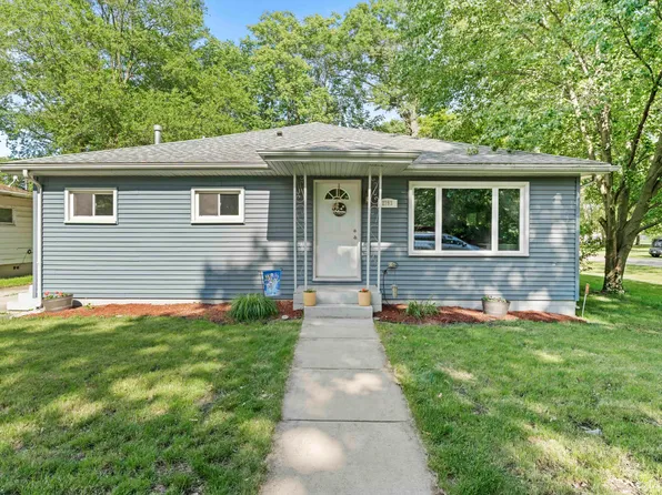 2793 Benton St, Lake Station, IN 46405