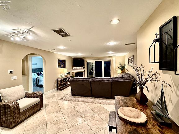 2nd image of 6005 E Harbor Rd Unit 1B