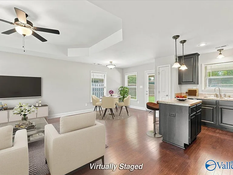 5015 Montauk Trl SE — Photo 7