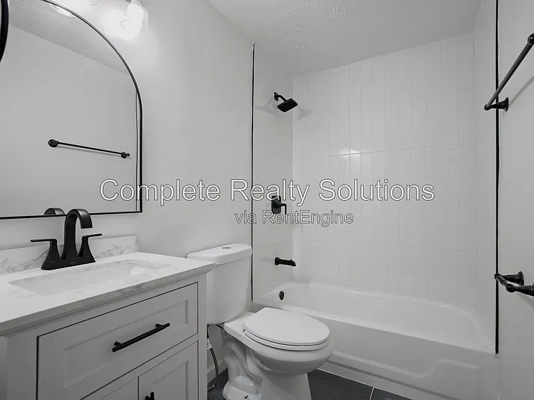 2928 Texas Ave #1F — Photo 26