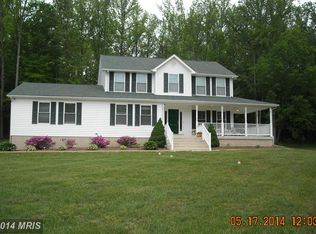 3166 Beards Point Rd, Davidsonville, MD 21035