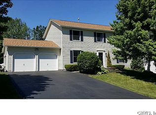 103 Richmond Cir, Chittenango, NY 13037
