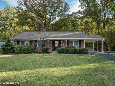 4723 Pickett Rd, Fairfax, VA, 22032