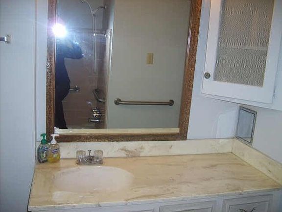 BATH ROOM ENTRANCE