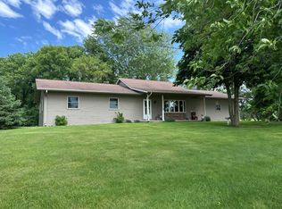 5054 Degantown Rd, Gillett, WI 54124
