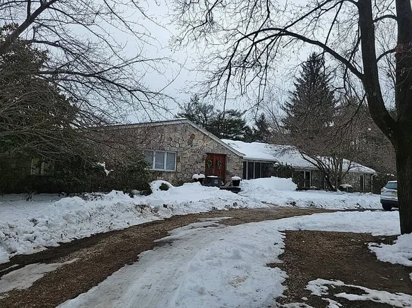 20 Crine Rd, Colts Neck, NJ 07722