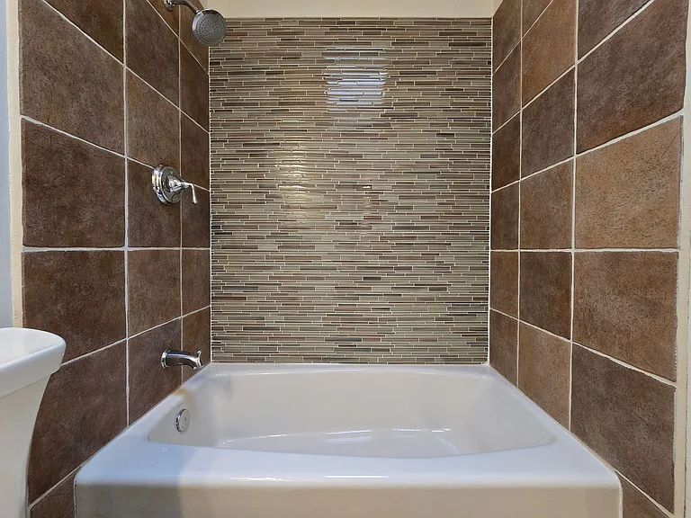 4 Inez Ct — Photo 29
