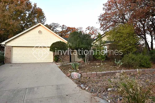 3908 Helmsford Dr Photo 1
