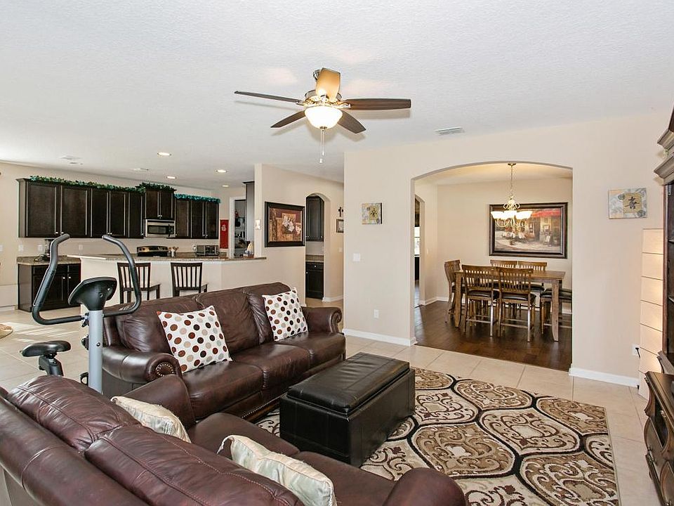 1st image of 69 Corey Cay Ave