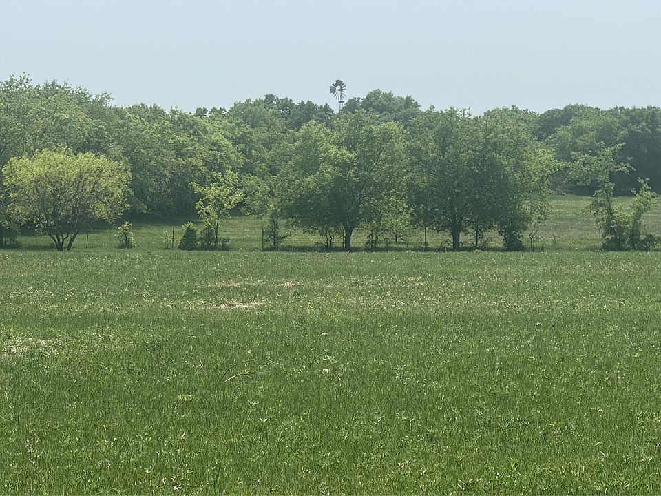 2nd image of 345 Private Road 4512