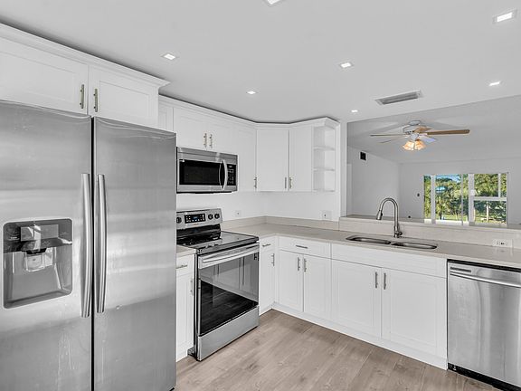 2nd image of 2505 Antigua Terrace #E3