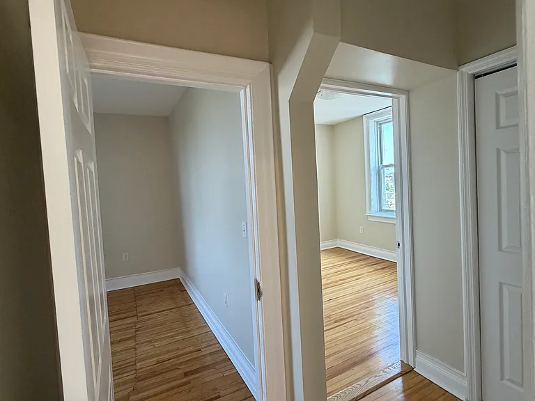101 73rd St #46 — Photo 11