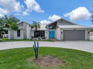 2514 Marlette St, Sarasota, FL 34231