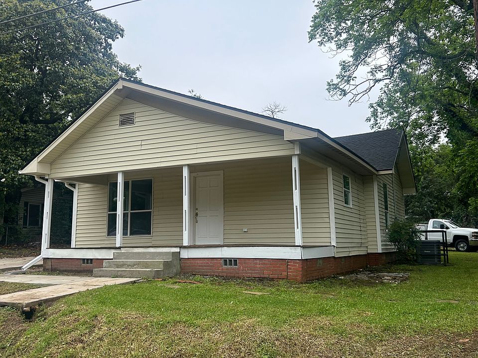 2nd image of 114 Daniels St