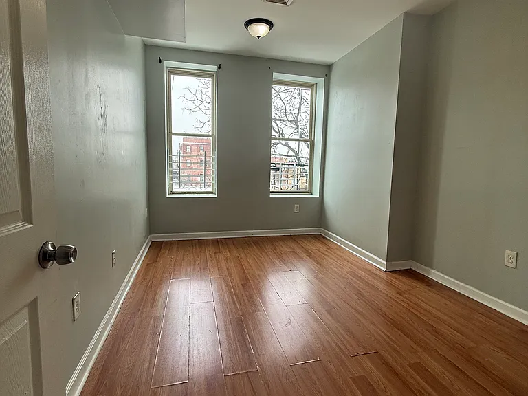 130 North Ave #8B — Photo 3