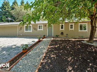 861 Live Oak Way, Auburn, CA 95603