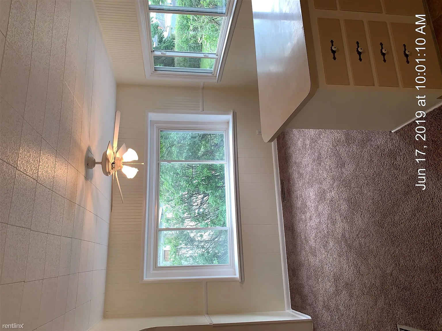 409 W Barnes Ave photo 1