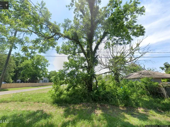1801 32nd Ave, Gulfport, MS 39501
