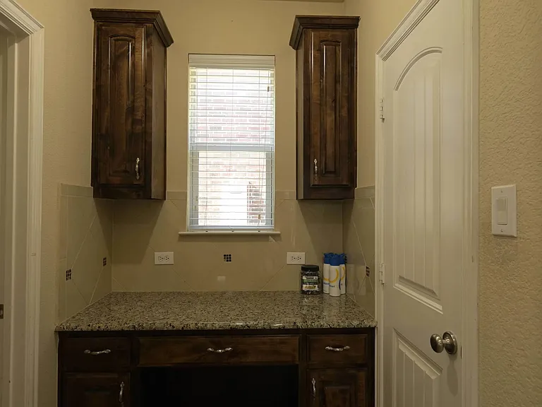 5737 Gracie Ln — Photo 21