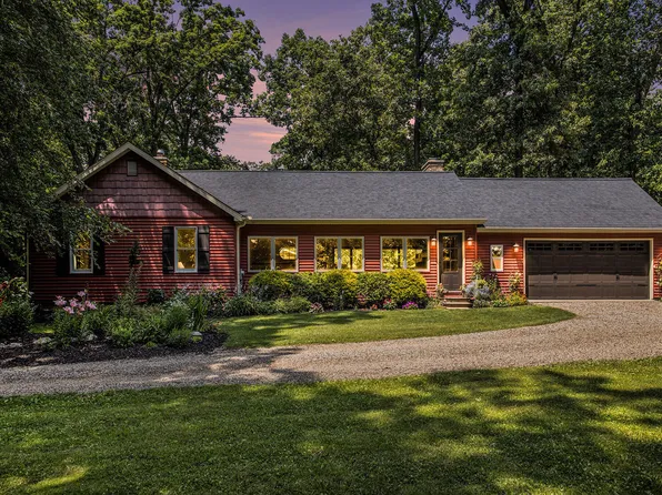 14814 Stone Jug Rd, Battle Creek, MI 49015