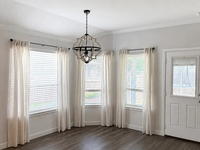 6217 Spokane Dr — Photo 4