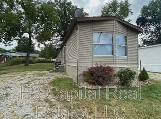 1924 Page Ave, Belleville, IL 62221