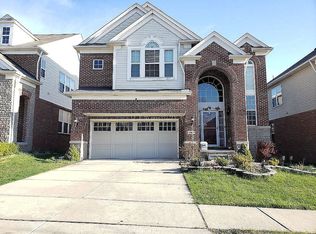 44861 Stockton Dr, Novi, MI 48377