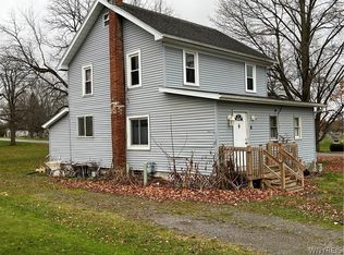 8 Maple Ave, Elba, NY 14058