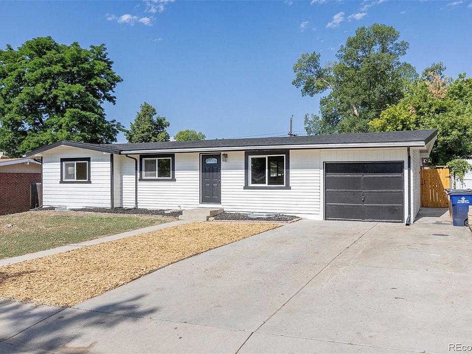 1st image of 7819 Applewood Lane