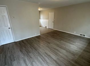11302 Corrington Ave, Kansas City, MO 64134