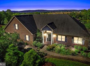 545 Stricklers School Rd, York, PA 17406