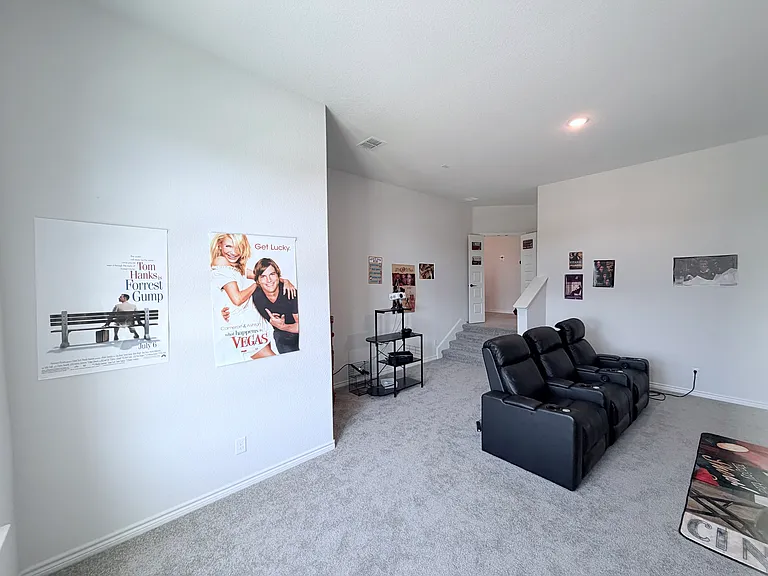 516 William Ct — Photo 28