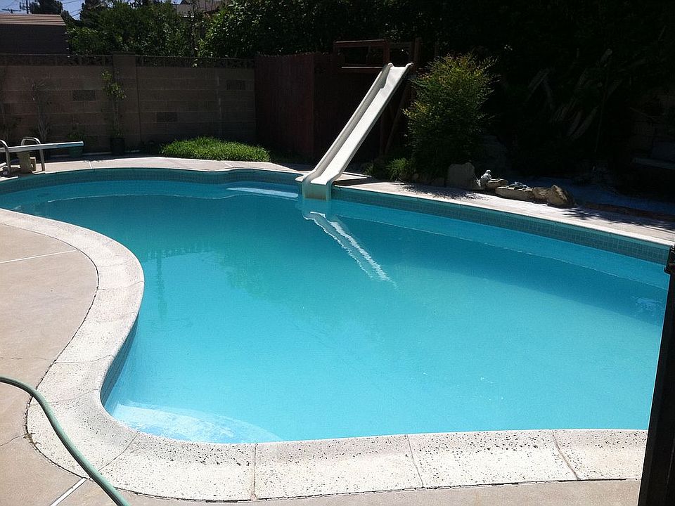 2nd image of 2208 Gorman St