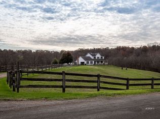 6711 Ervin Rd, Athens, OH 45701