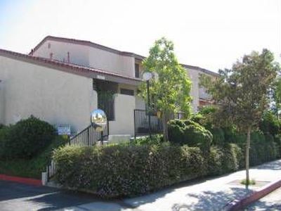 18240 Oxnard St Unit 136, Tarzana, CA, 91356