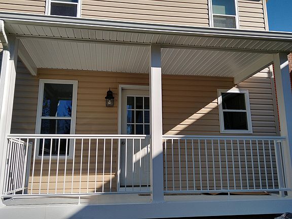 3rd image of 704 Stanton St