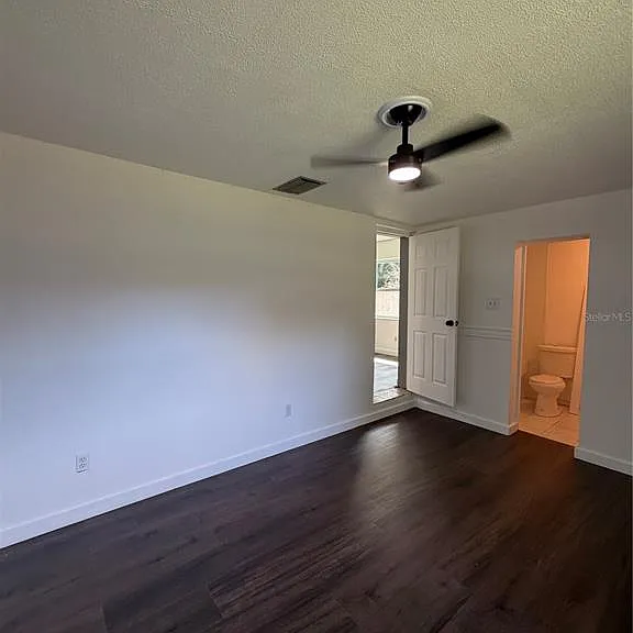 783 Eldridge St — Photo 11