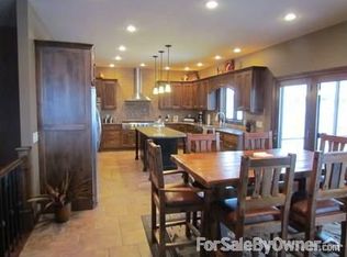 1445 Marks Way, Creston, IA 50801